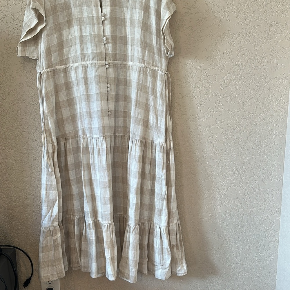 Madewell Button-Front Tiered Midi Dress - Picture 6 of 6